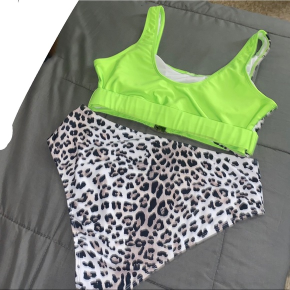 2 piece - Picture 2 of 2